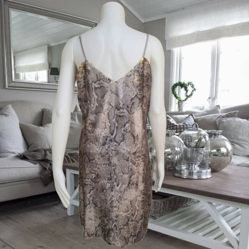 CUPCAKES & CASHMERE Candice Snakeskin Mini Dress S Two Way Sequin Cami Slip Y2K - Picture 5 of 15